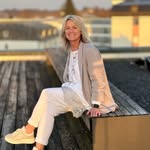 Silke Dicker banner